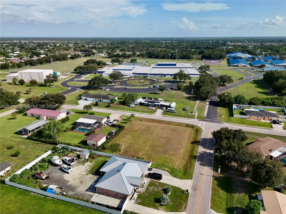 205 ARTHUR AVE Lehigh Acres, FL 33936