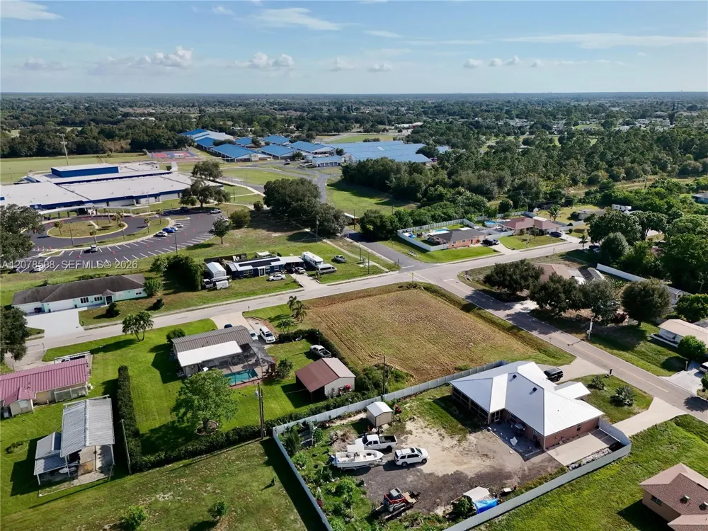 205 ARTHUR AVE Lehigh Acres, FL 33936