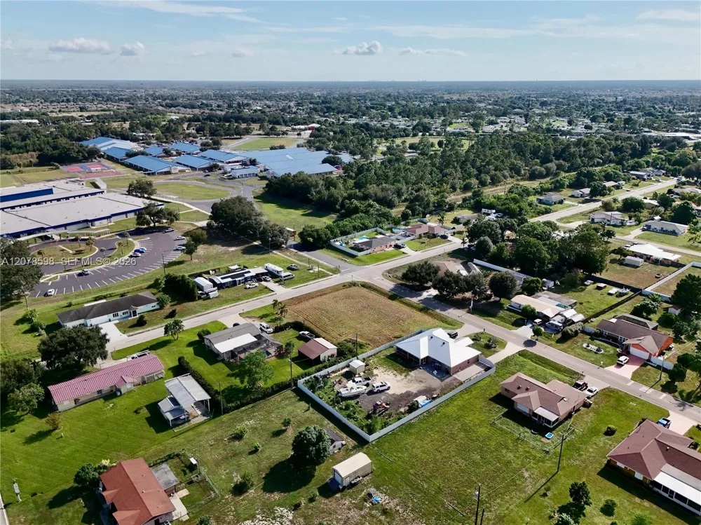 205 ARTHUR AVE Lehigh Acres, FL 33936