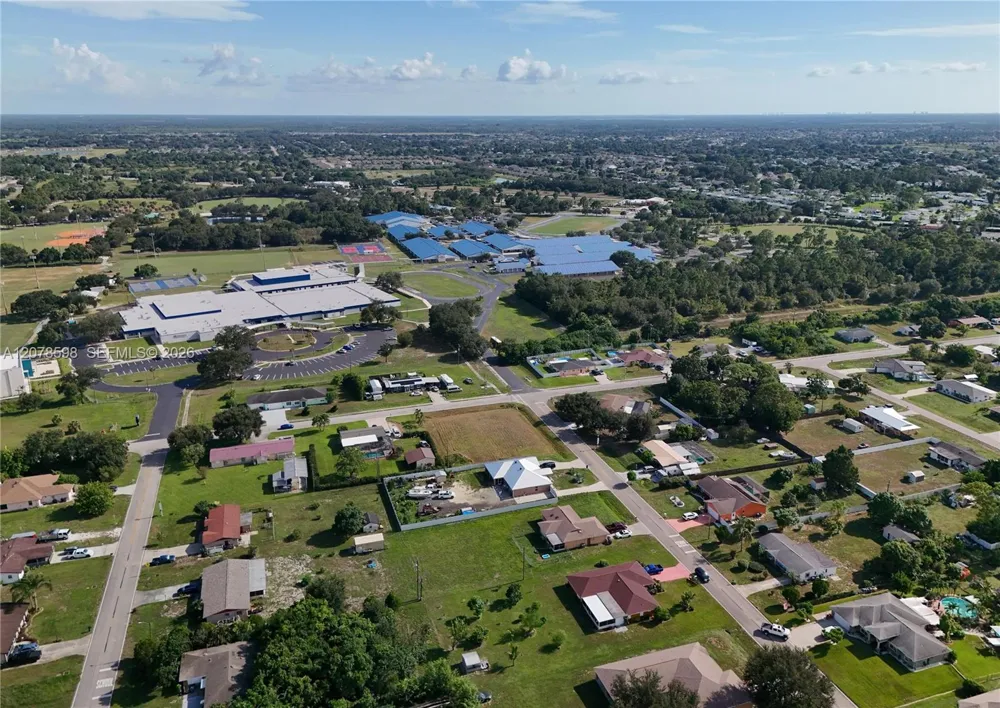 205 ARTHUR AVE Lehigh Acres, FL 33936