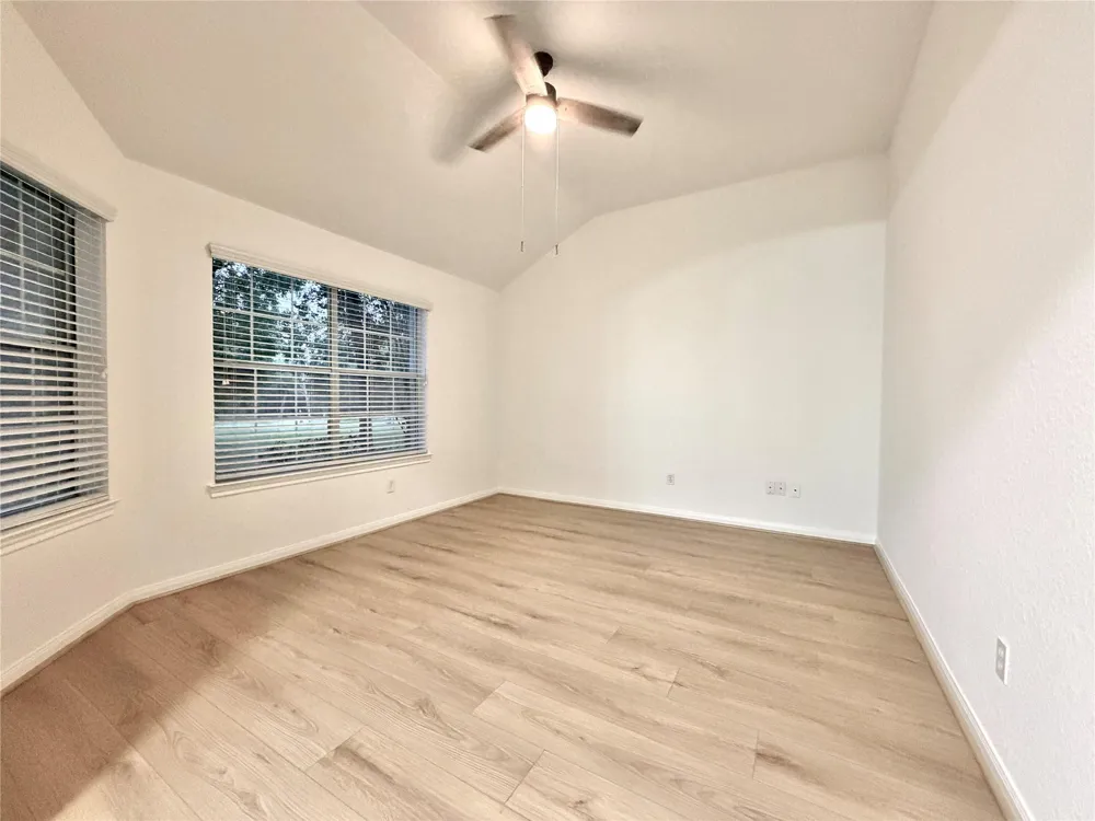 18917 Harbor Side Boulevard Montgomery, TX 77356