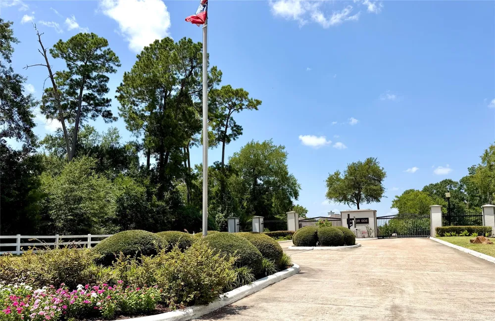 18917 Harbor Side Boulevard Montgomery, TX 77356
