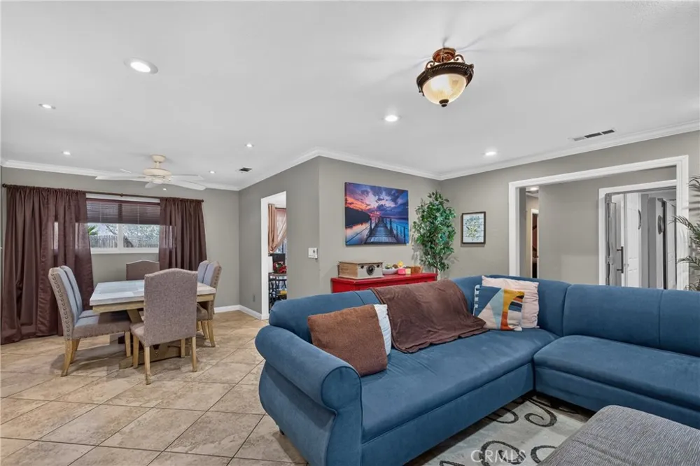 797 S Juanita St Hemet, CA 92543