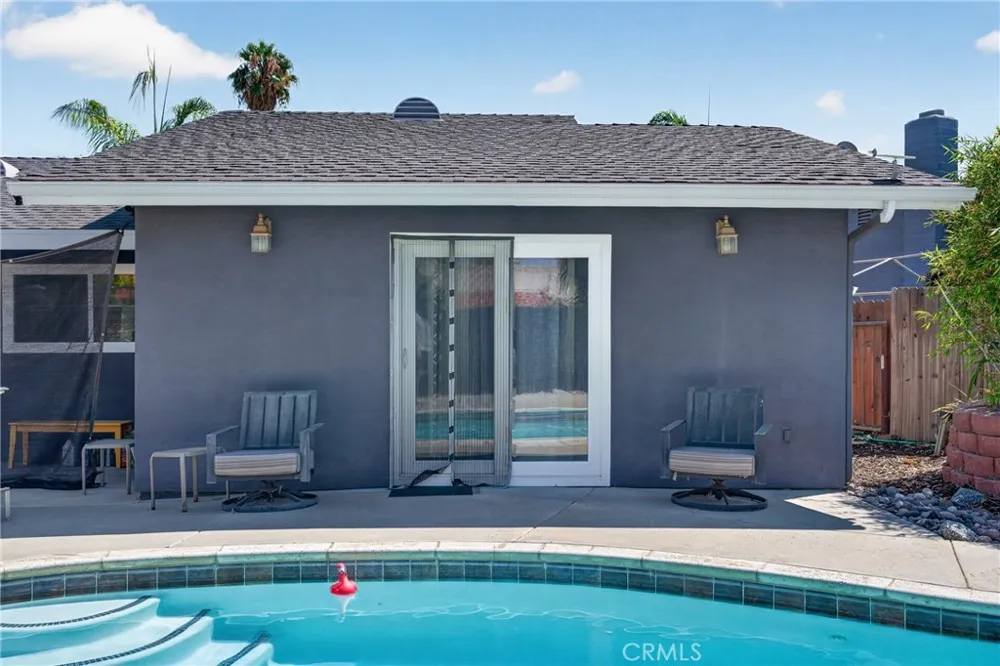 797 S Juanita St Hemet, CA 92543