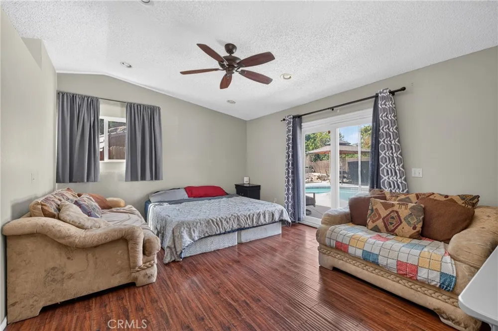 797 S Juanita St Hemet, CA 92543