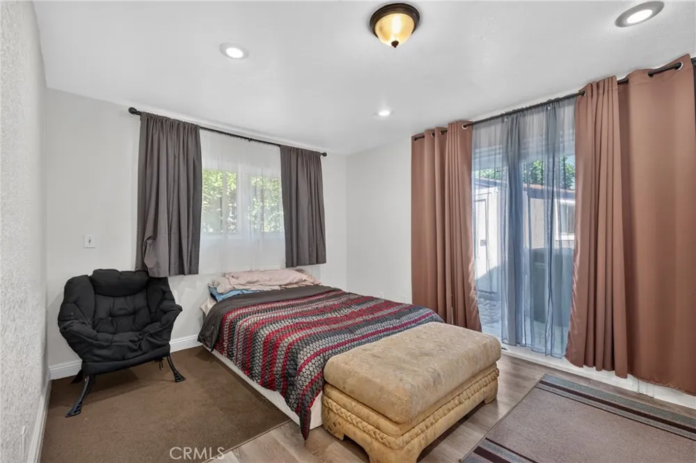 797 S Juanita St Hemet, CA 92543