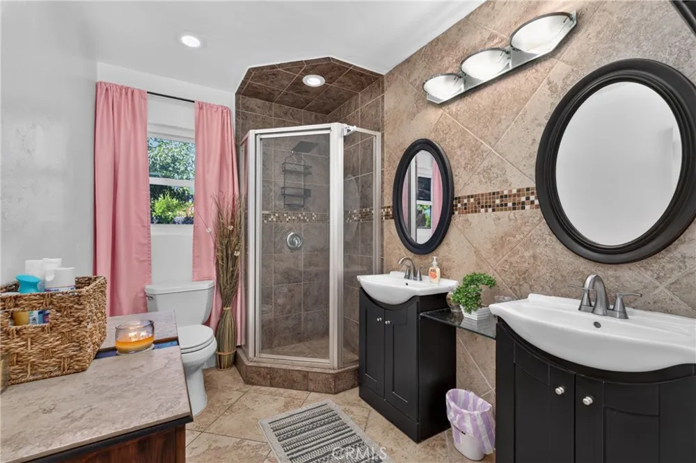 797 S Juanita St Hemet, CA 92543