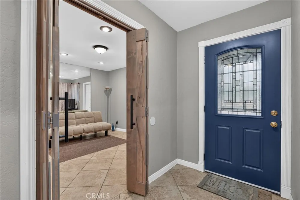 797 S Juanita St Hemet, CA 92543
