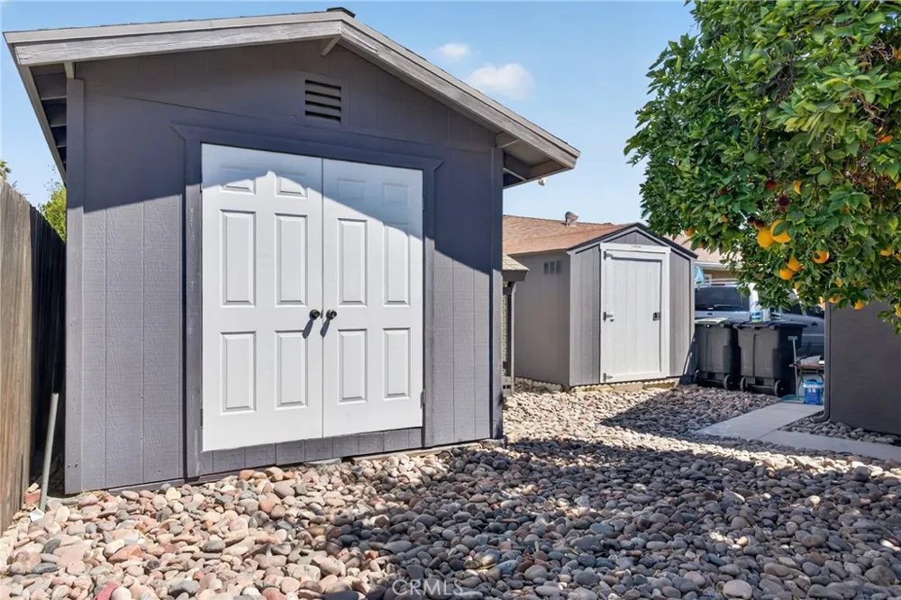 797 S Juanita St Hemet, CA 92543