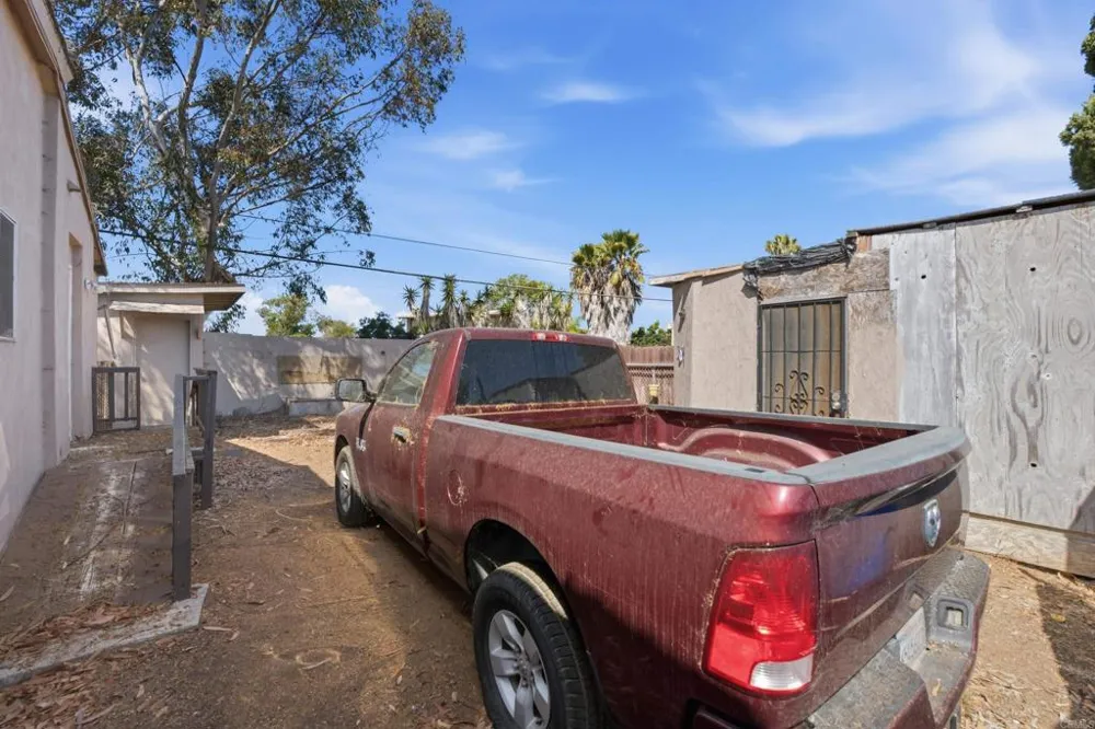 3012 Alta Drive National City, CA 91950