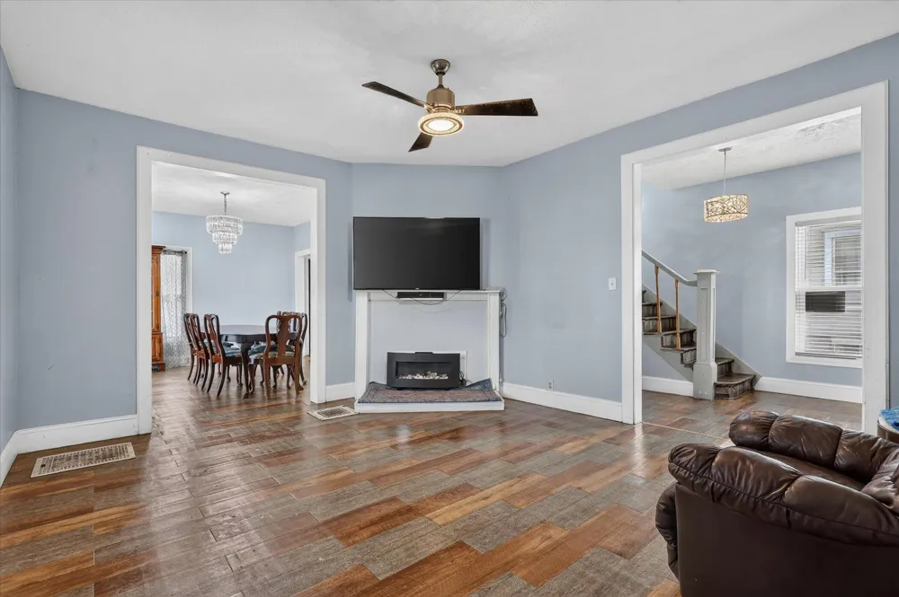 243 Delaware Street SE Grand Rapids, MI 49507