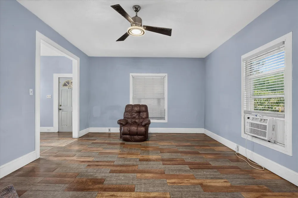 243 Delaware Street SE Grand Rapids, MI 49507