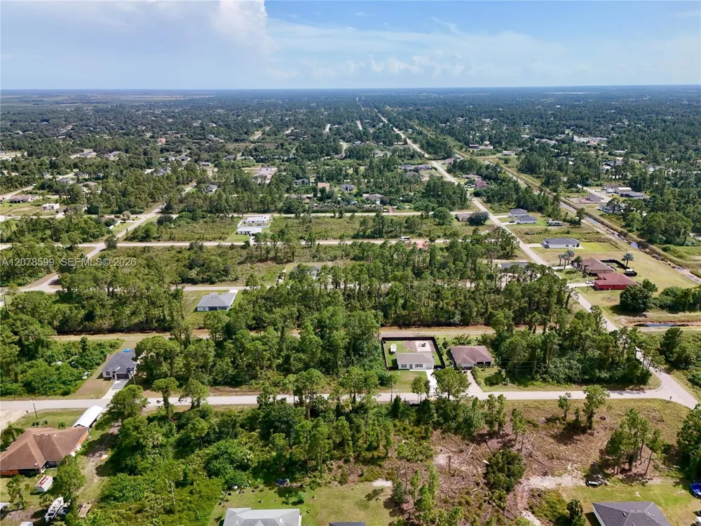 1114 CRAFT ST E Lehigh Acres, FL 33974