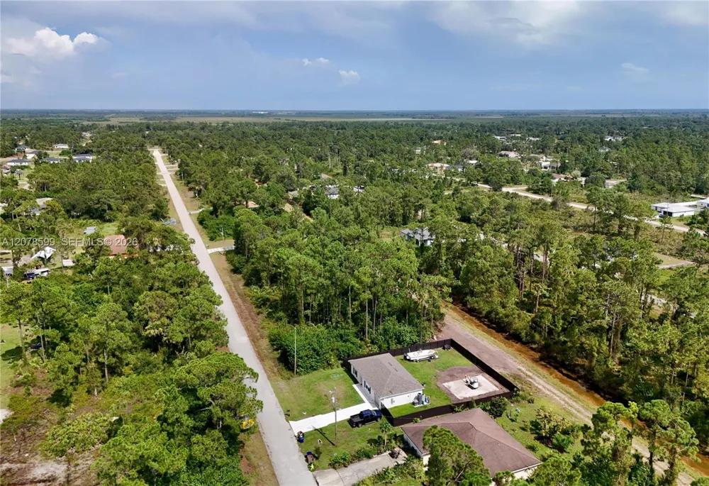 1114 CRAFT ST E Lehigh Acres, FL 33974