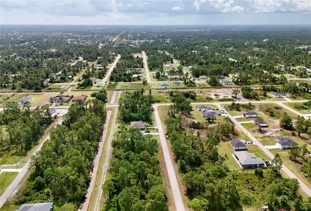 1114 CRAFT ST E Lehigh Acres, FL 33974