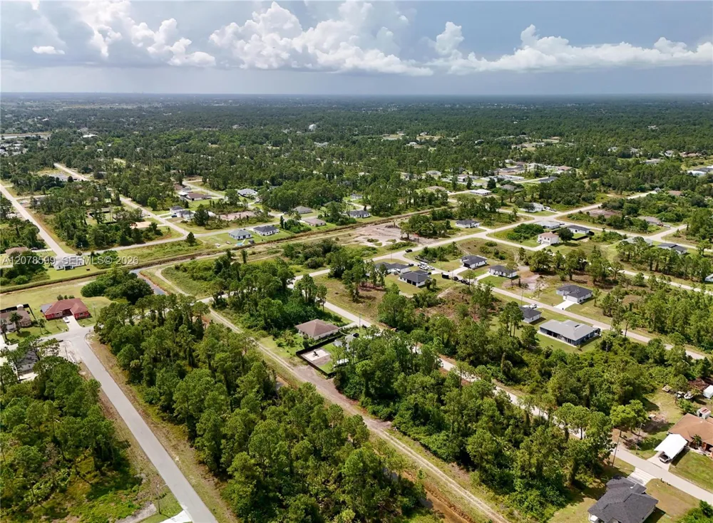 1114 CRAFT ST E Lehigh Acres, FL 33974