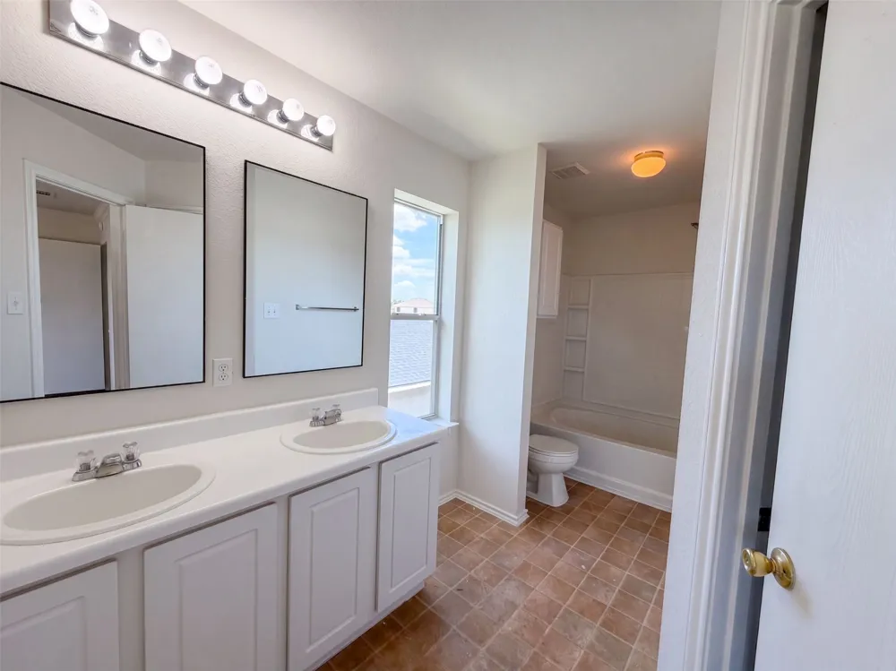 101 Gillespie Lane Elgin, TX 78621