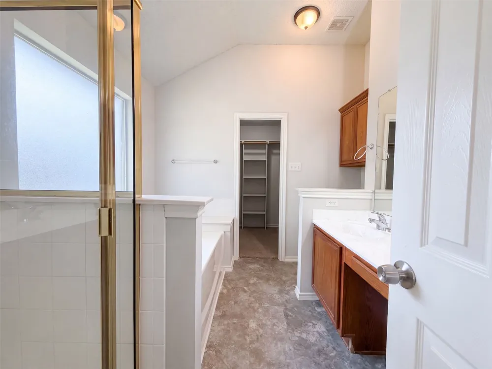 9 Fern Oak Court Mansfield, TX 76063
