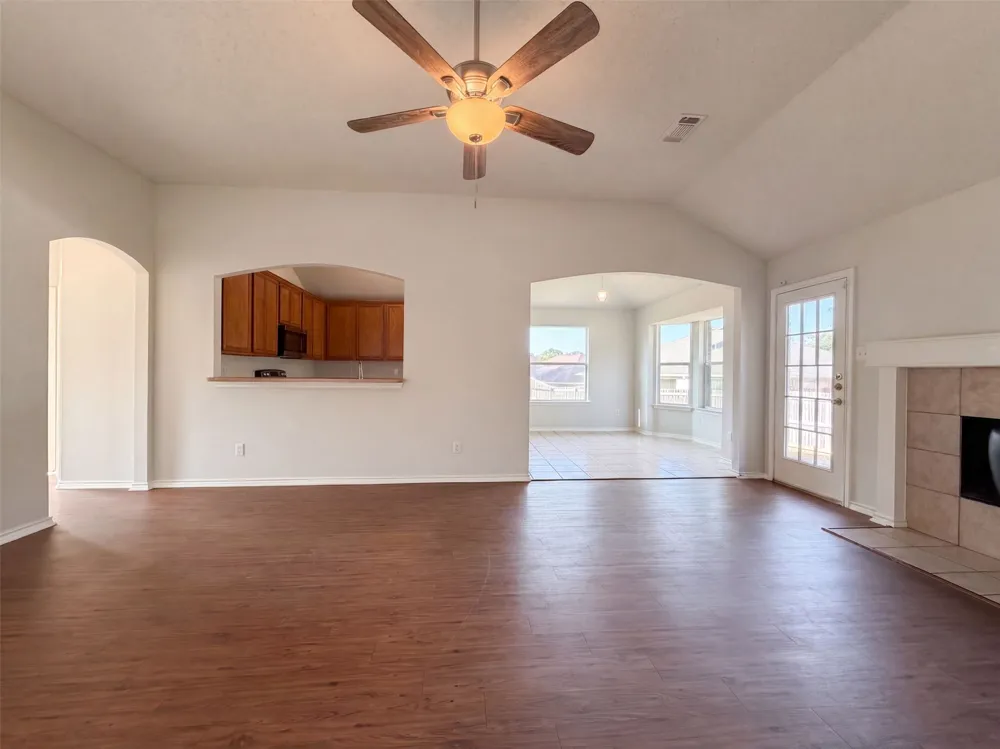 9 Fern Oak Court Mansfield, TX 76063