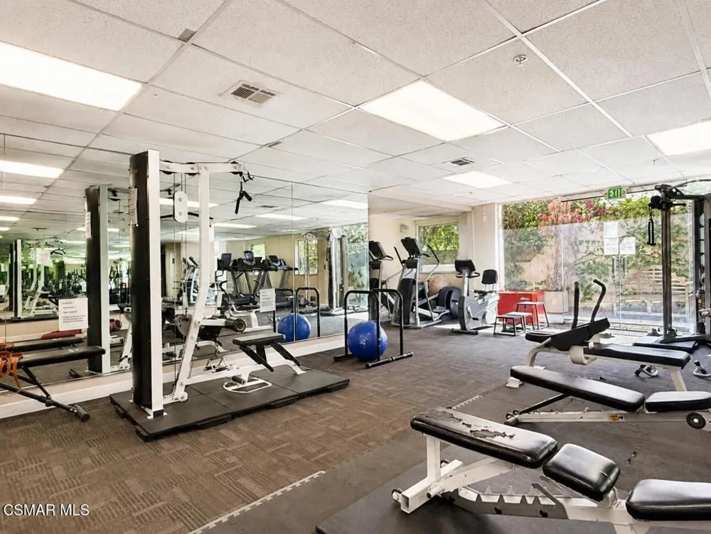 620 Gramercy Place #236 Los Angeles, CA 90005
