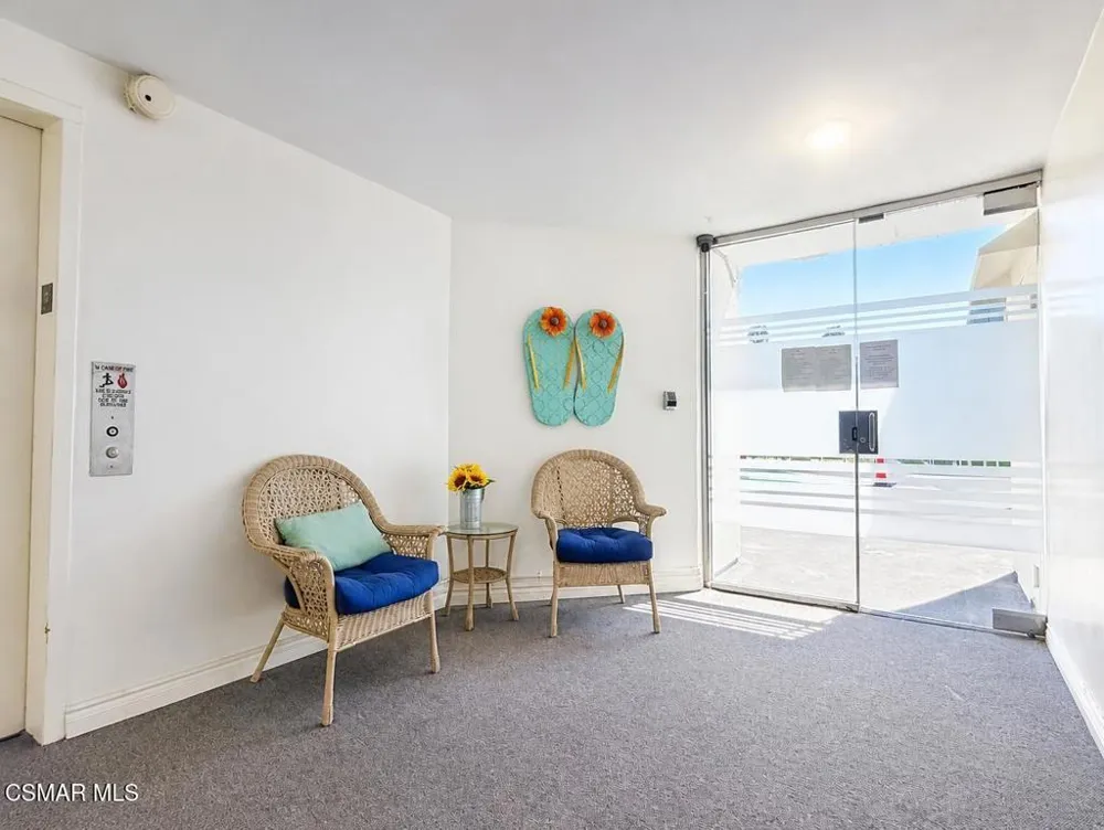 620 Gramercy Place #236 Los Angeles, CA 90005
