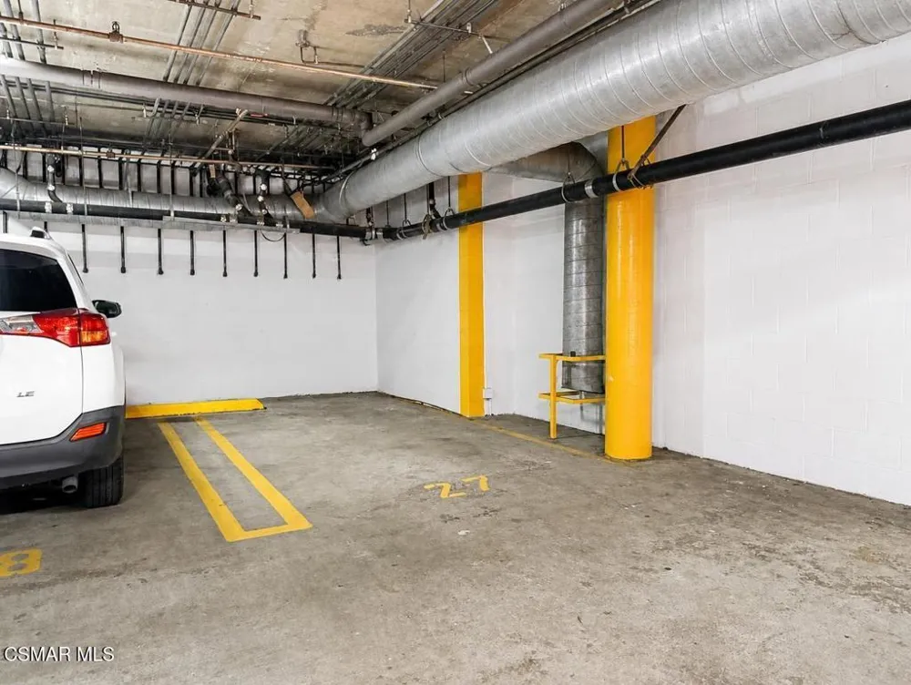 620 Gramercy Place #236 Los Angeles, CA 90005