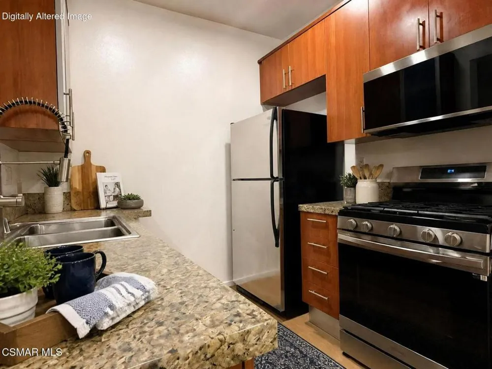620 Gramercy Place #236 Los Angeles, CA 90005