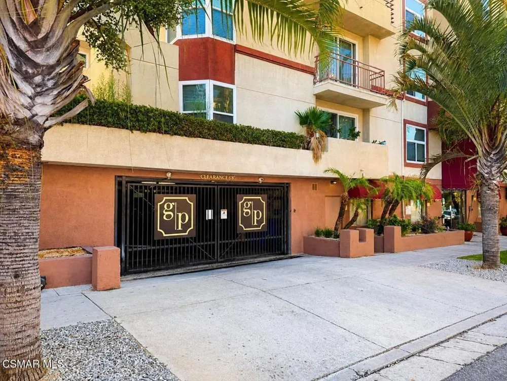 620 Gramercy Place #236 Los Angeles, CA 90005