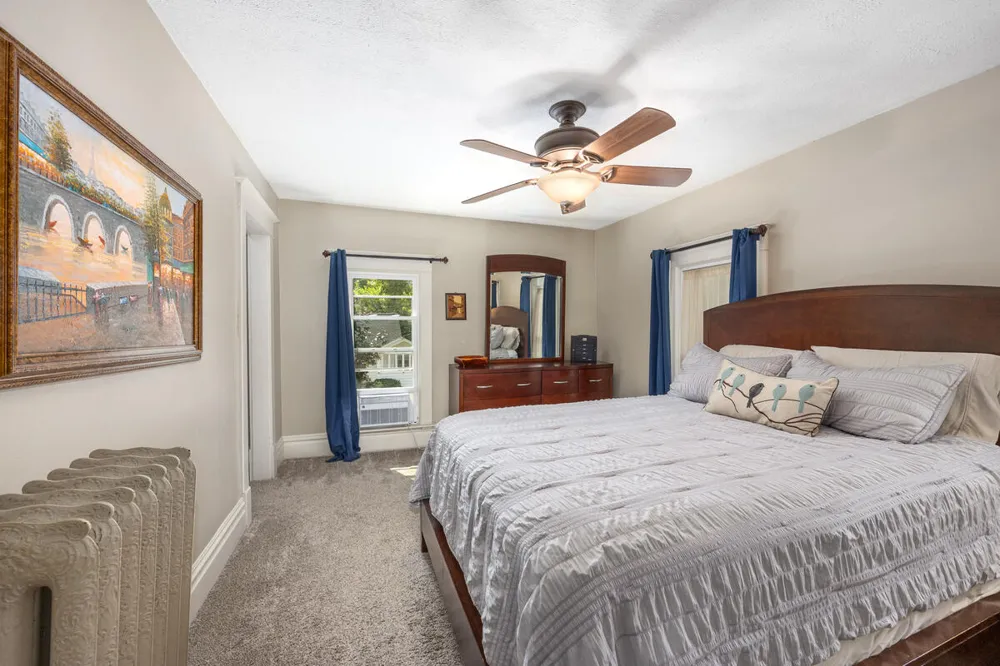 702 Graceland Street NE Grand Rapids City, MI 49505