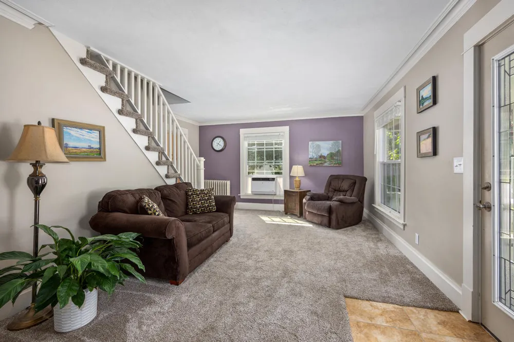 702 Graceland Street NE Grand Rapids City, MI 49505