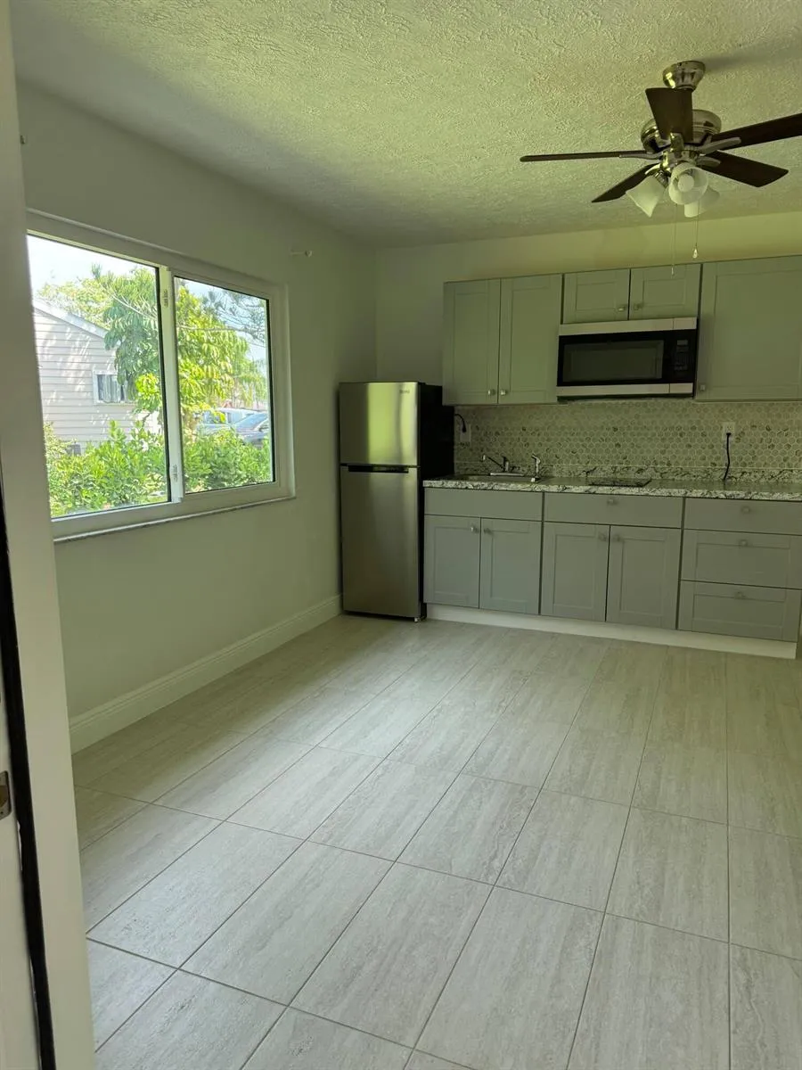 1691 SE Goucho Avenue Port St. Lucie, FL 34952