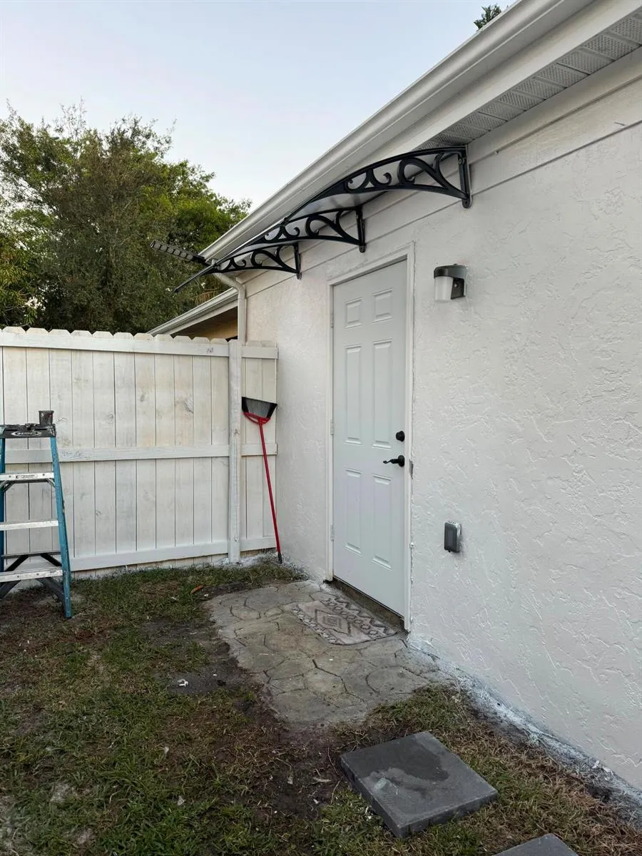 1691 SE Goucho Avenue Port St. Lucie, FL 34952