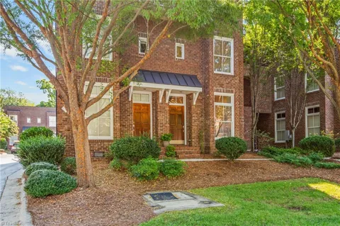 622 Elm Street #H