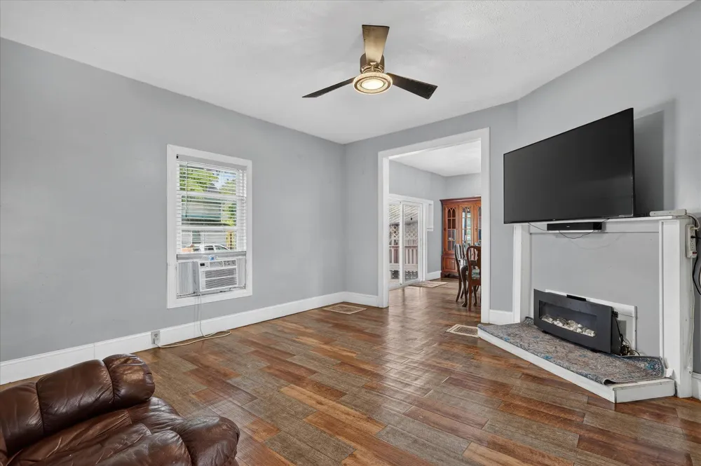 243 Delaware Street SE Grand Rapids City, MI 49507