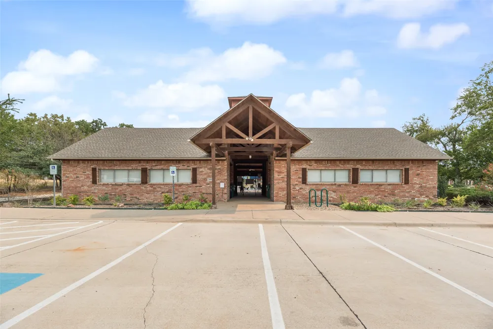 7624 Echo Hill Lane Denton, TX 76208