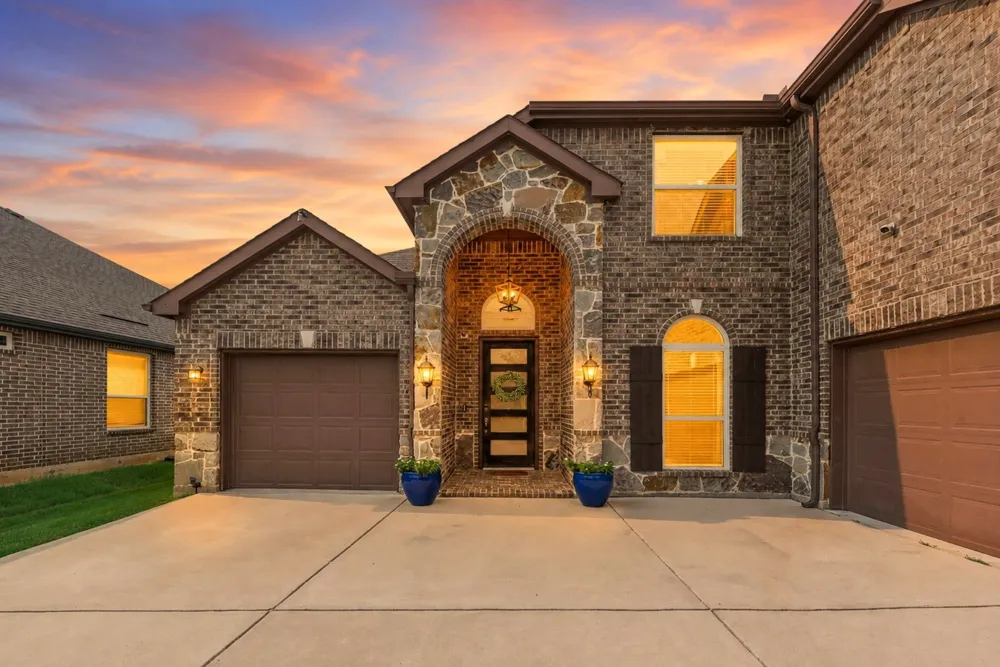 7624 Echo Hill Lane Denton, TX 76208