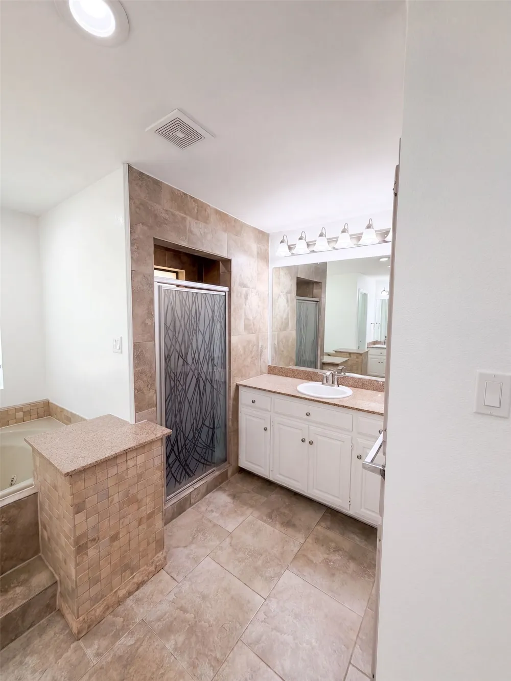 3924 Mesa Drive Plano, TX 75074