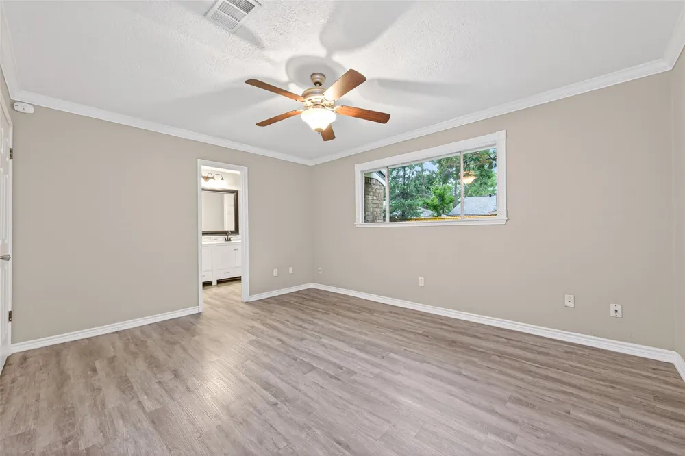 710 Equinox Street Crosby, TX 77532