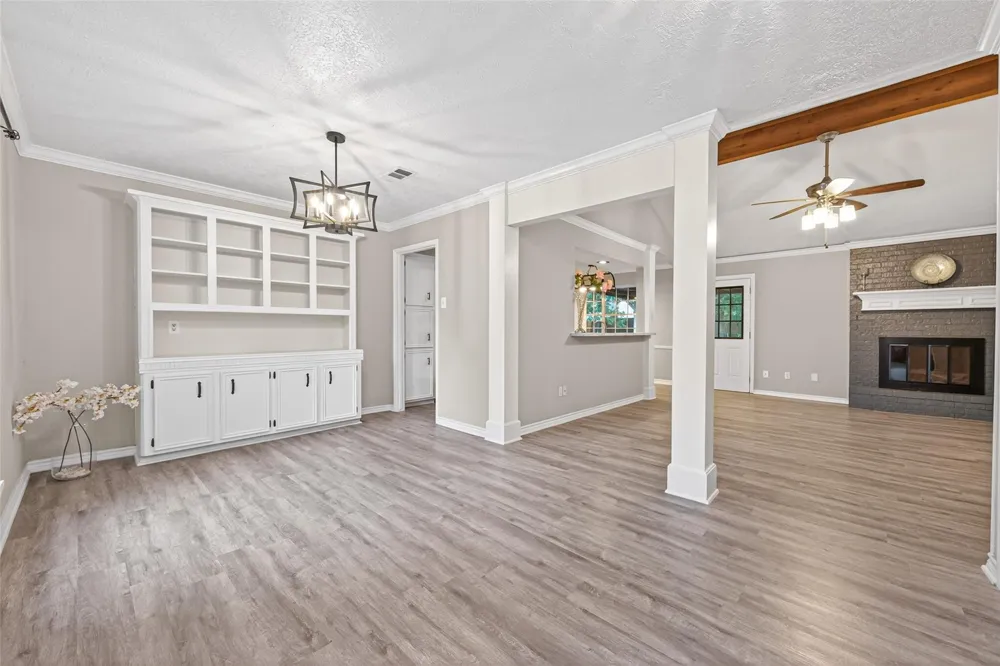 710 Equinox Street Crosby, TX 77532