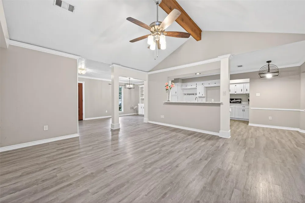 710 Equinox Street Crosby, TX 77532