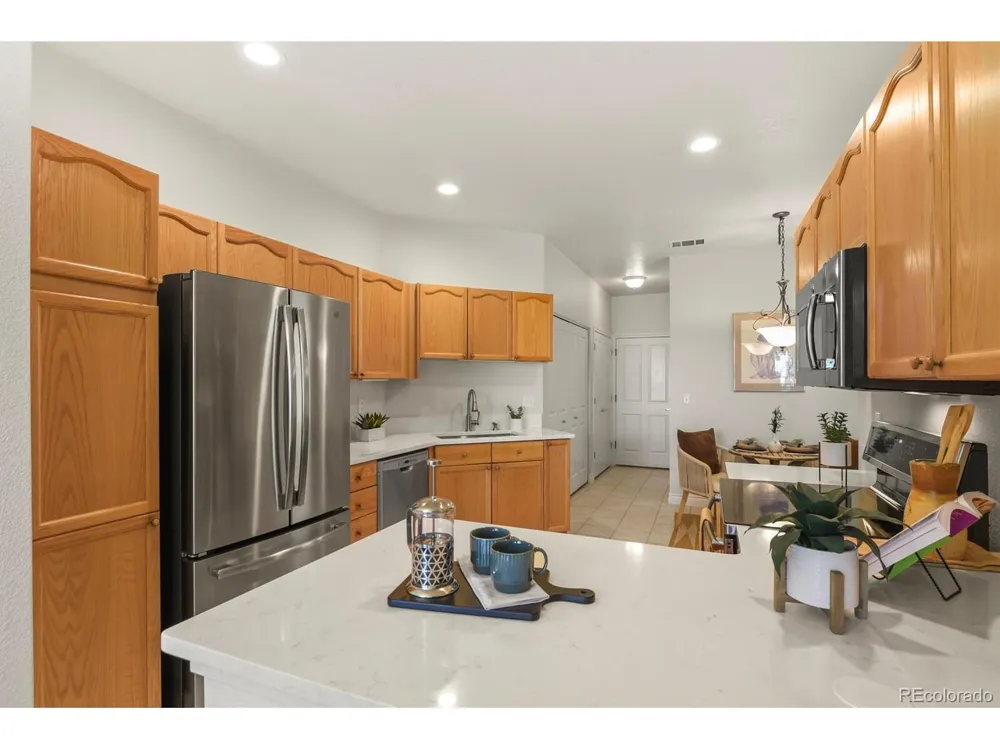 8352 S Garland Circle Littleton, CO 80128