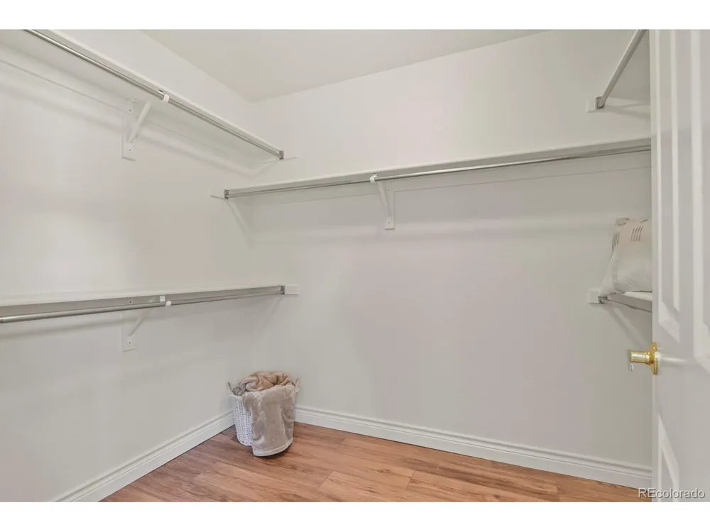 8352 S Garland Circle Littleton, CO 80128