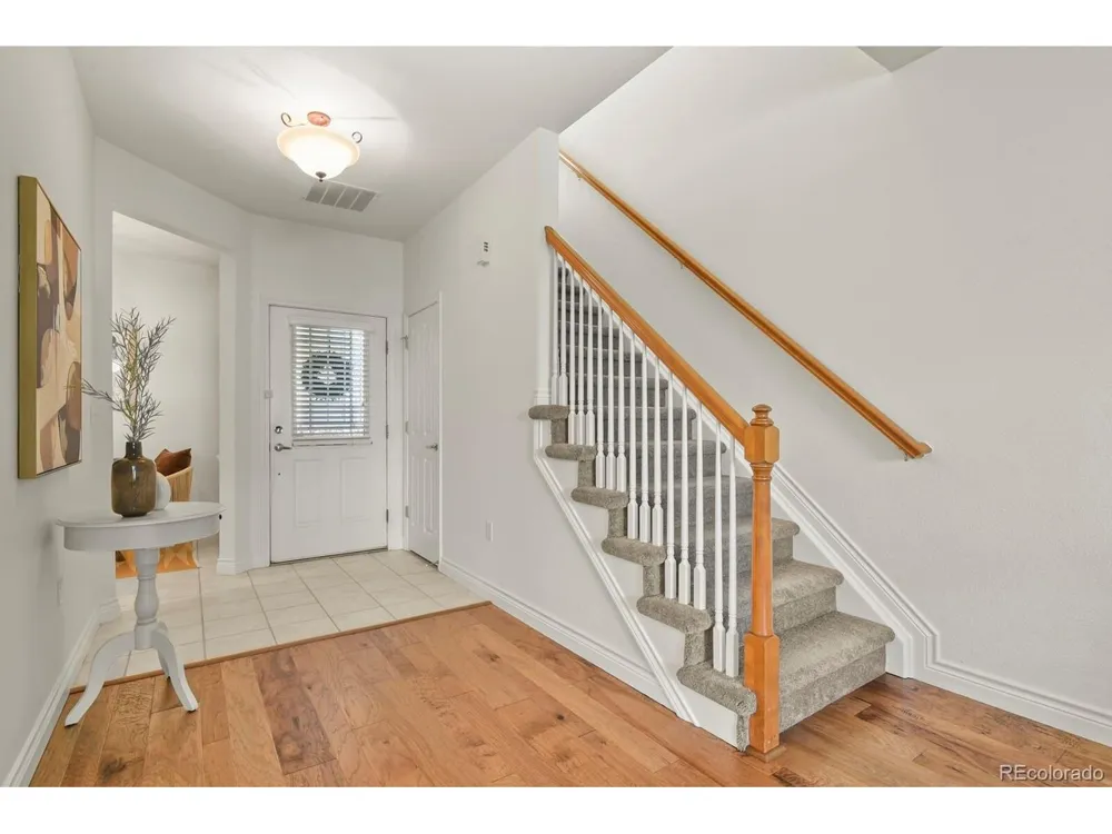 8352 S Garland Circle Littleton, CO 80128