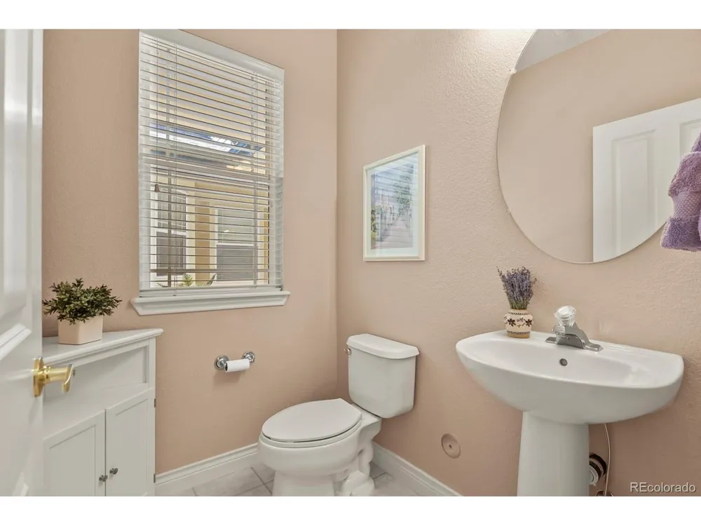 8352 S Garland Circle Littleton, CO 80128