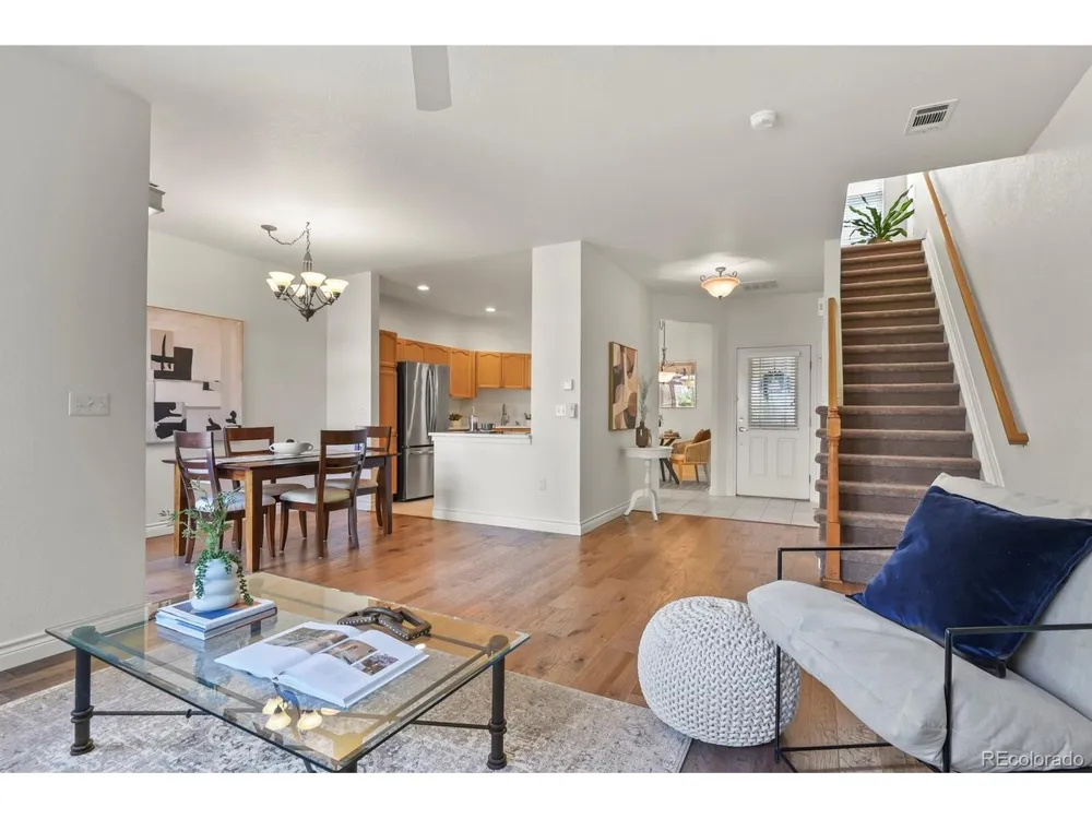 8352 S Garland Circle Littleton, CO 80128