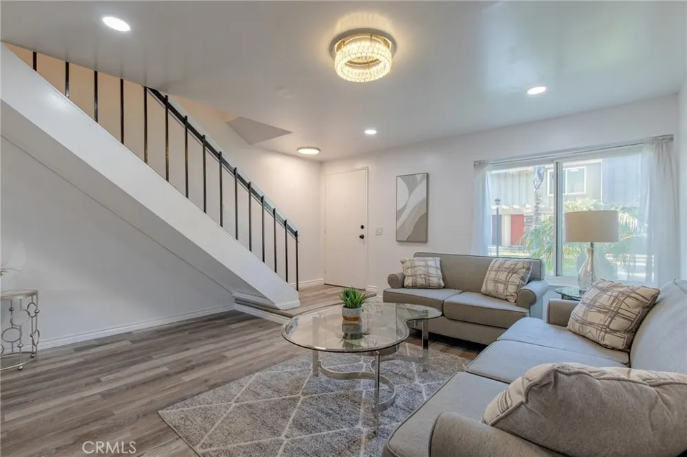 5096 Via Maria La Palma, CA 90623