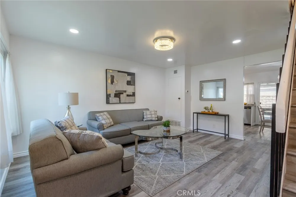 5096 Via Maria La Palma, CA 90623