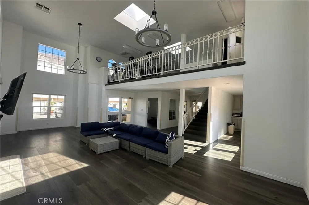 2825 Plaza Del Amo #102 Torrance, CA 90503