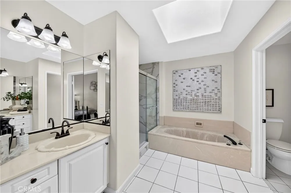 2825 Plaza Del Amo #102 Torrance, CA 90503