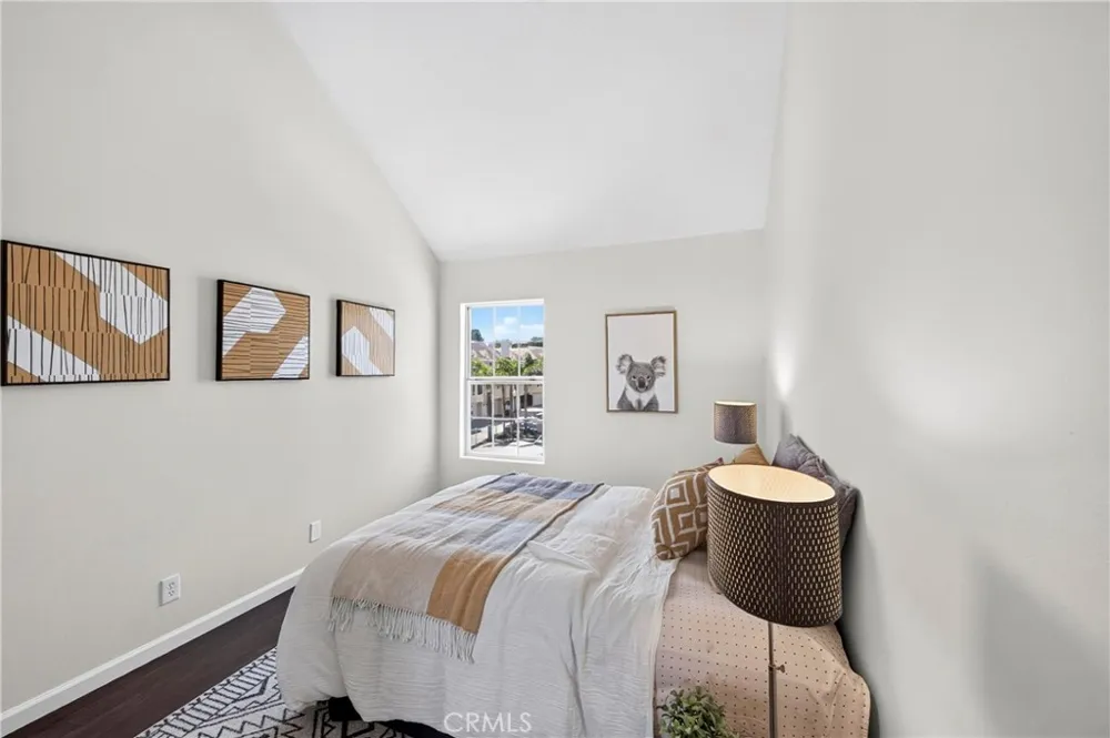 2825 Plaza Del Amo #102 Torrance, CA 90503